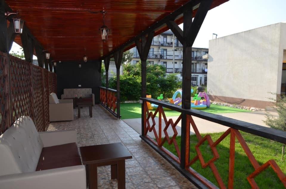 Pensiunea Savas Costinesti Exterior foto